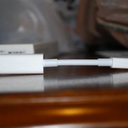 Thunderbolt Firewire on Unboxing  Apple Thunderbolt To Firewire Adapter Cable   Christopher